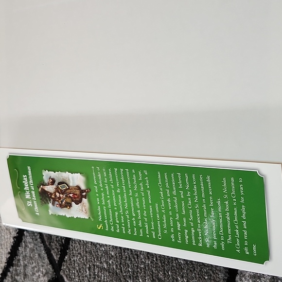 ST. NICHOLAS A CLOSE LOOK AT CHRISTMAS COFFEE TABLE BOOK - Picture 4 of 12